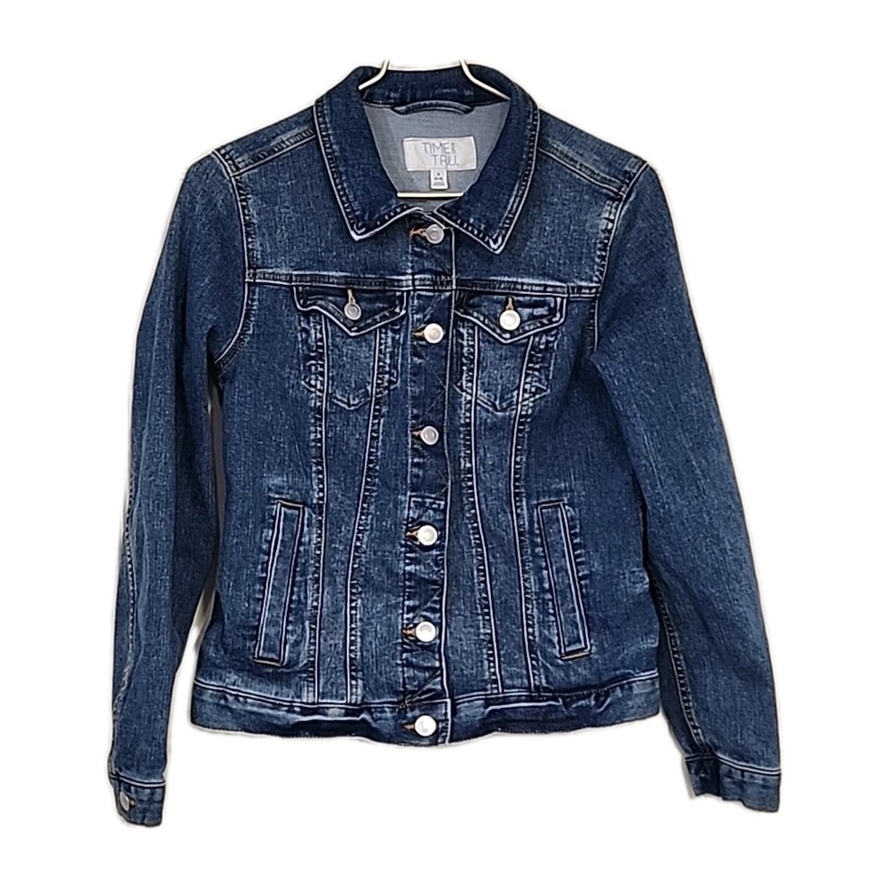 Time And Tru Women's Denim Trucker Jacket‎ Small (4-6) Button Front Flap Pockets